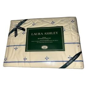 Laura Ashley Twin Flat Sheet Blue Floral No Iron 200 Thread Ct Cotton Polyester